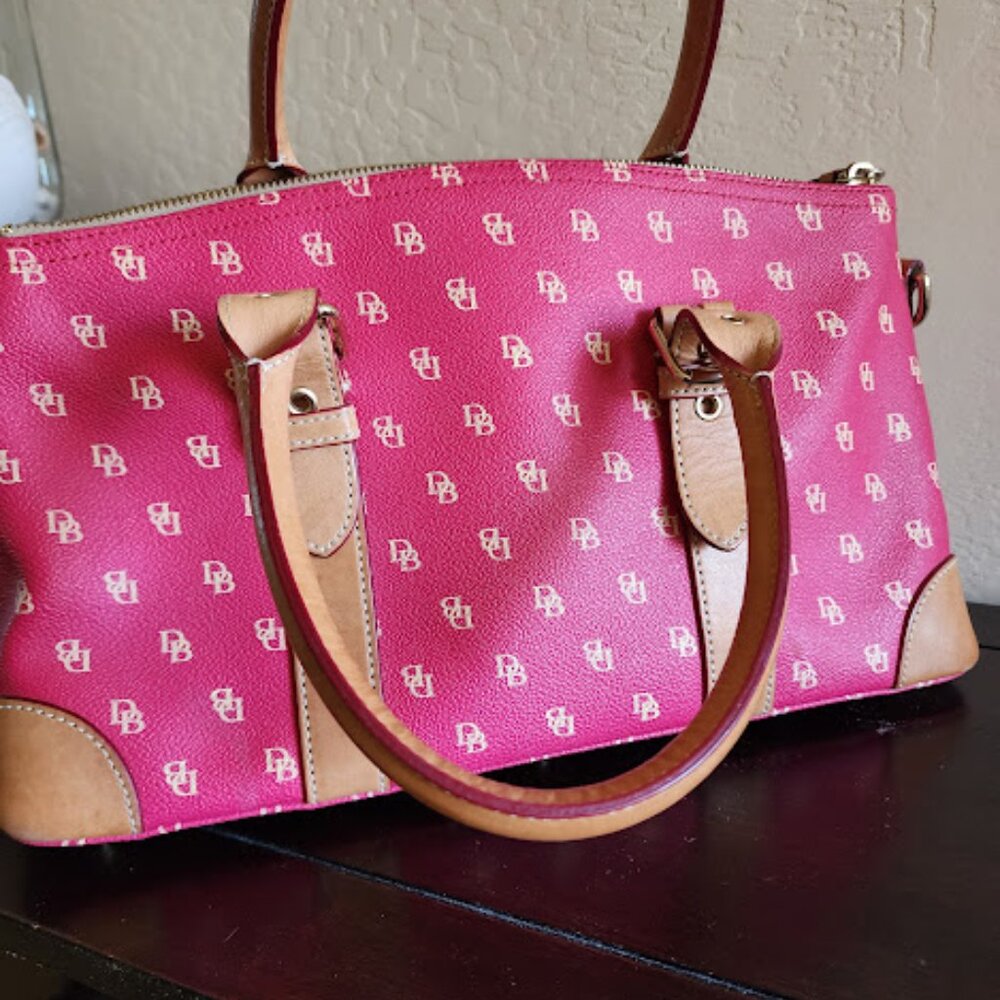 SOLD!!!Dooney & Bourke Monogram Set - Picture 4 of 13